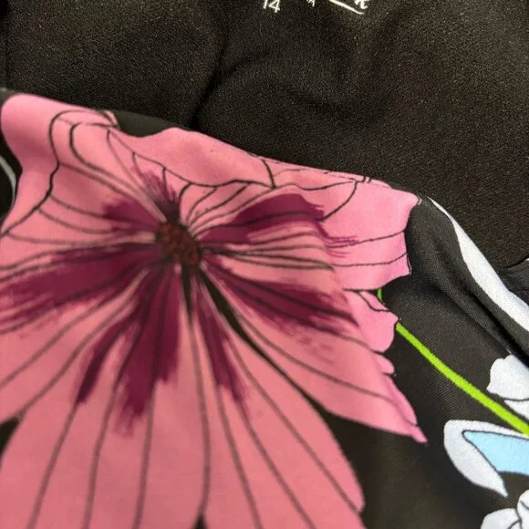 Coldwater Creek One Piece Swimsuit with attached skirt. Size 14 - Picture 4 of 6